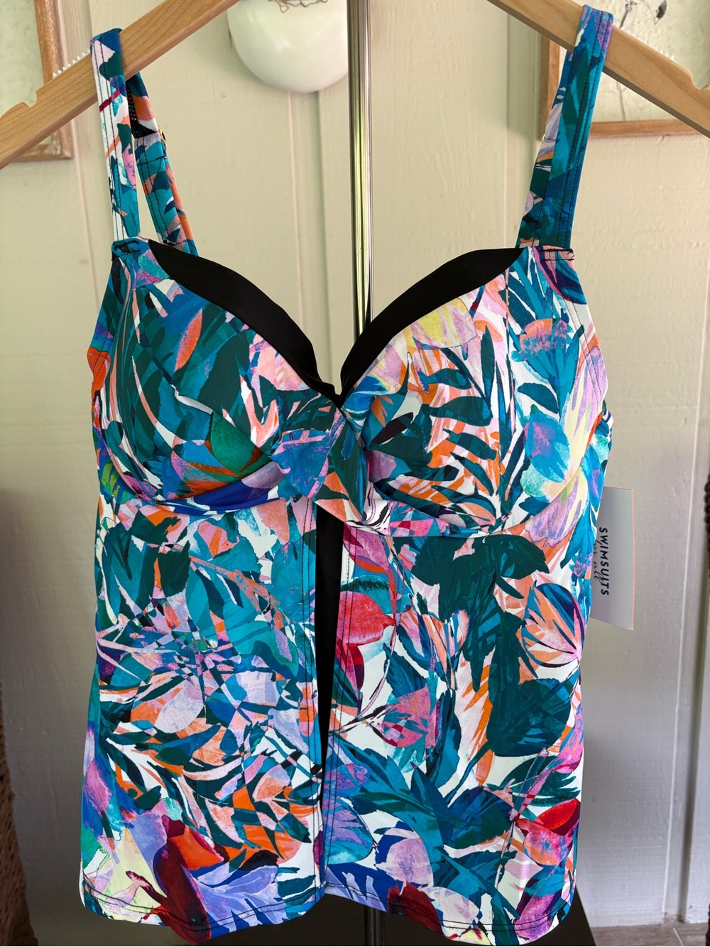 Swimsuits For All Faux Flyaway Underwire Tankini